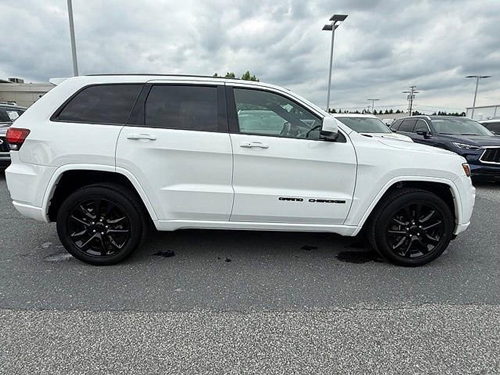 2021 Jeep Grand Cherokee Laredo X 4x4