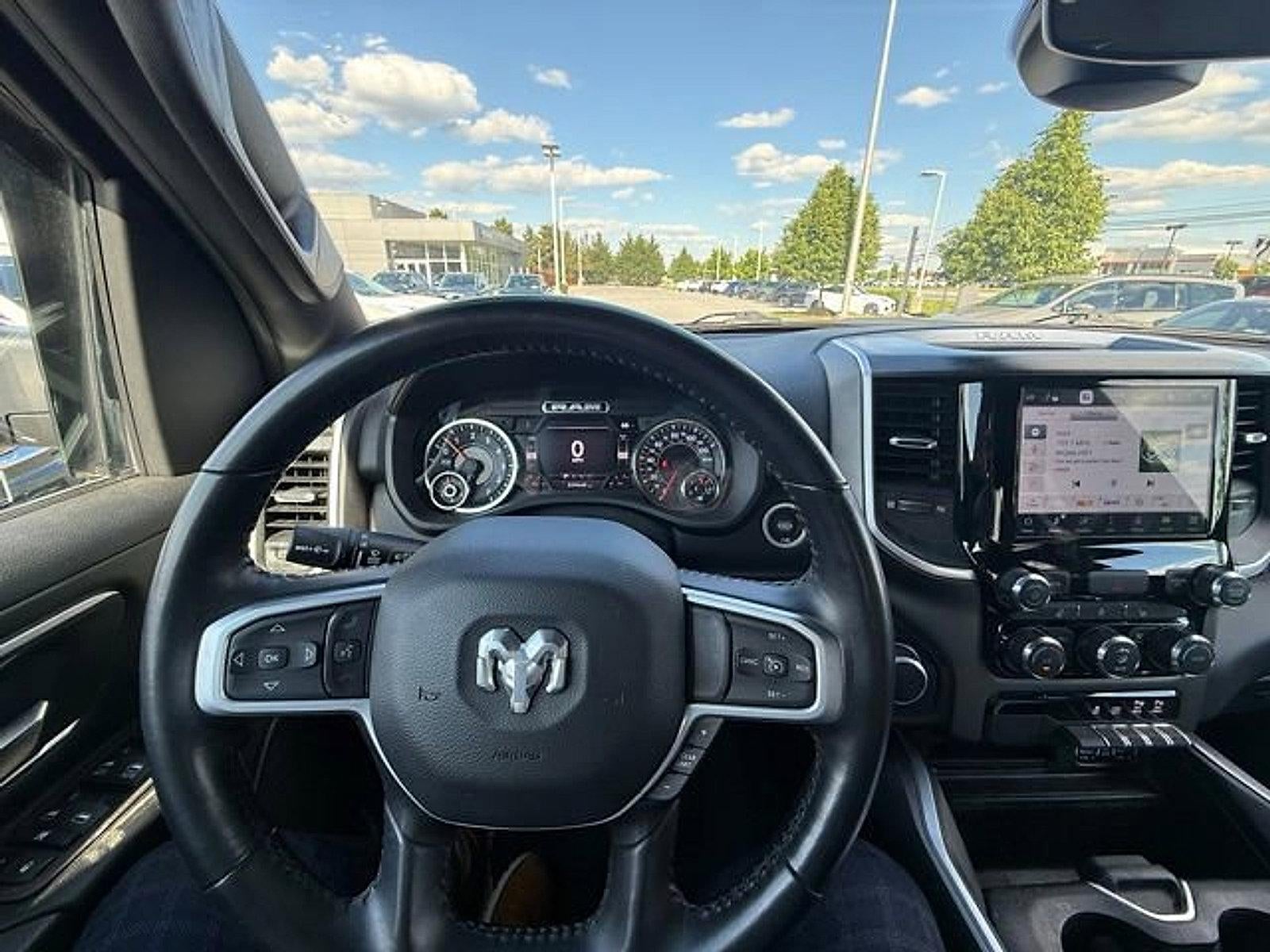 2022 RAM 1500 Big Horn 4x4 Crew Cab 5'7" Box