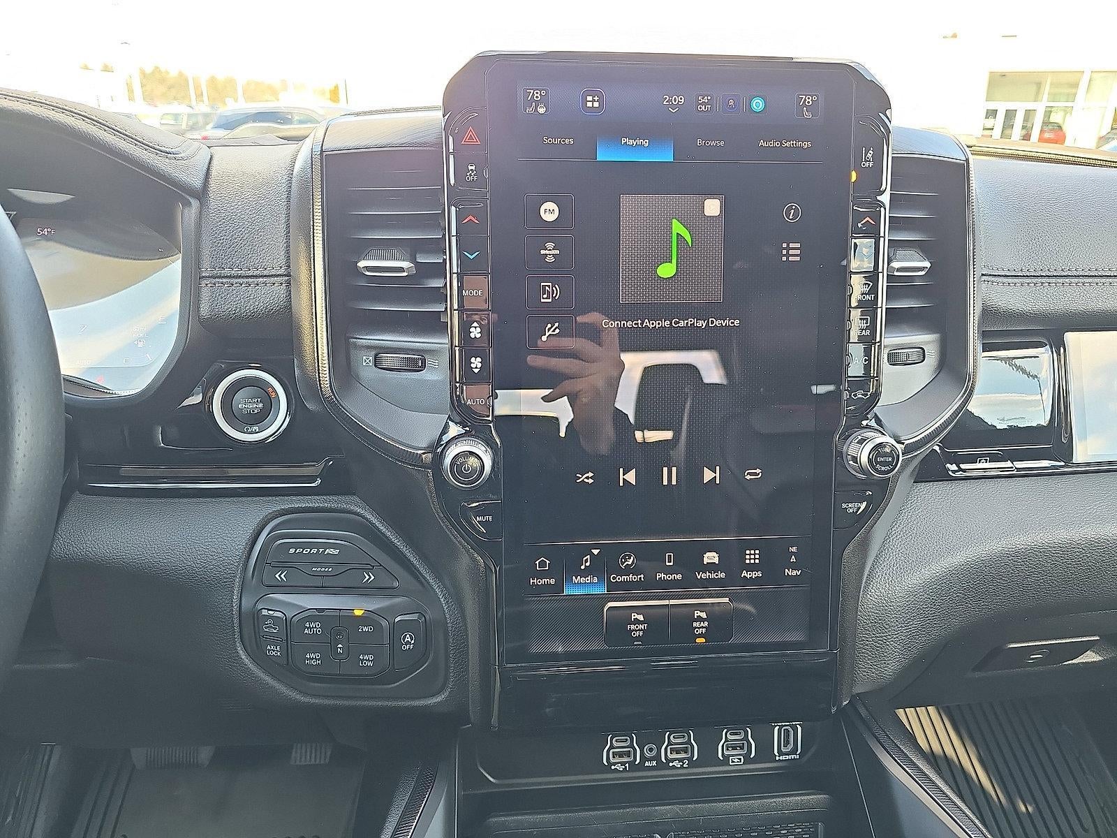 2025 RAM 1500 Rebel 4x4 Crew Cab 5'7" Box