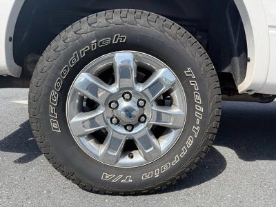 2013 Ford F-150 4WD SuperCrew 5-1/2 Ft Box Lariat