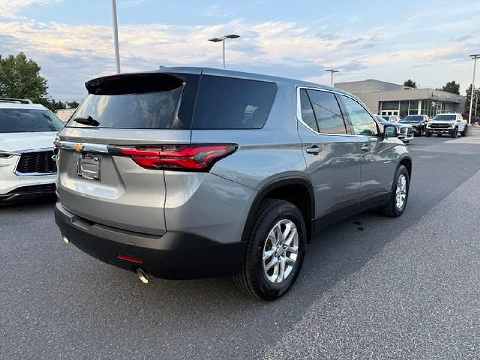 2023 Chevrolet Traverse FWD 1LS