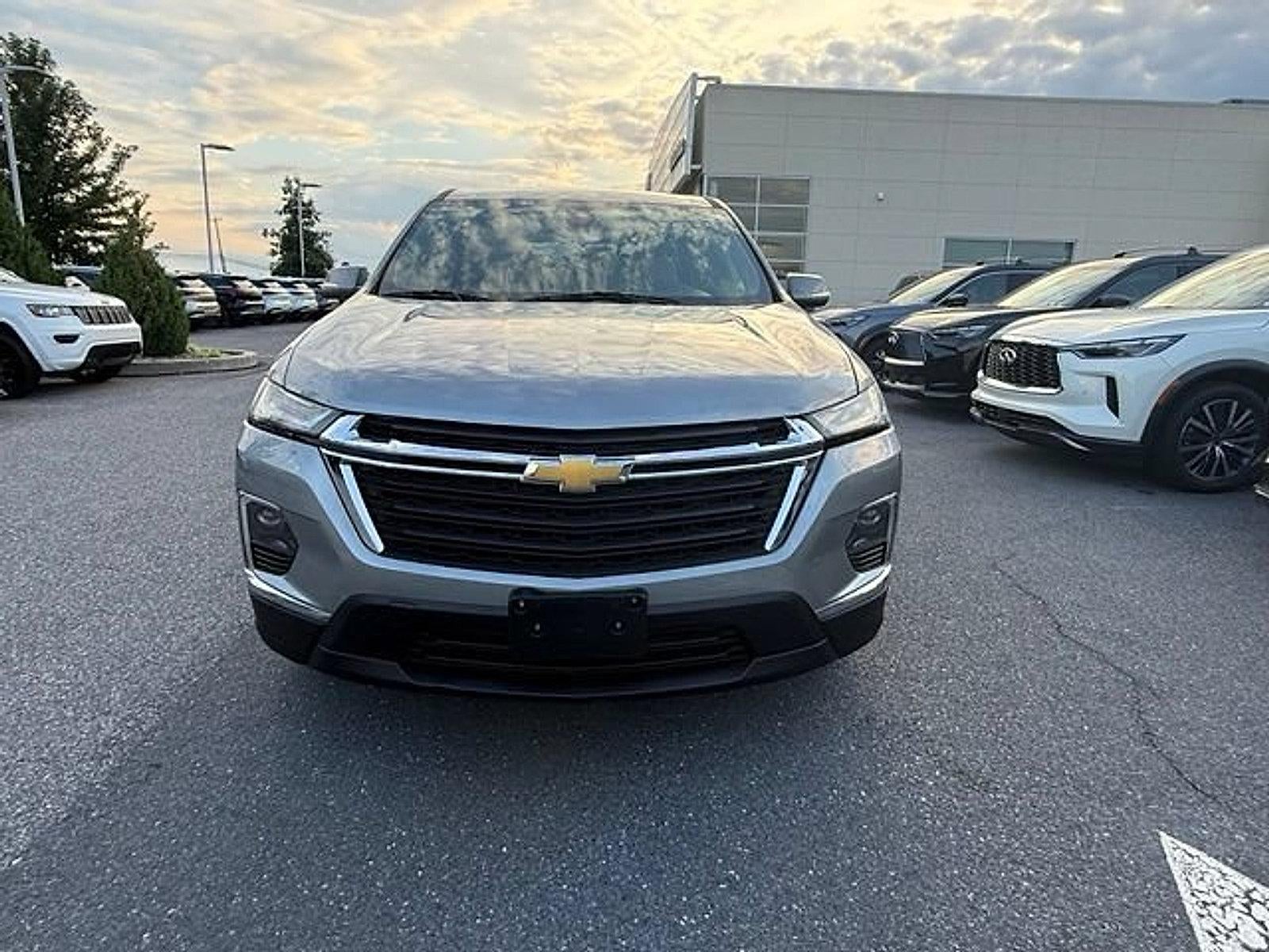 2023 Chevrolet Traverse FWD 1LS