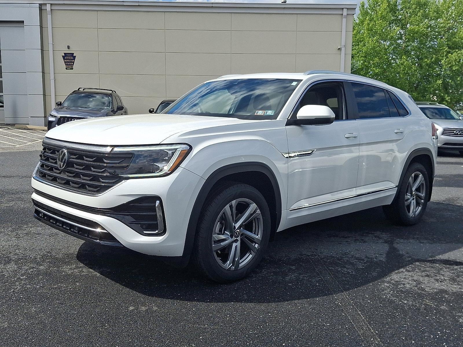 2024 Volkswagen Atlas Cross Sport 2.0T SEL R-Line 4MOTION