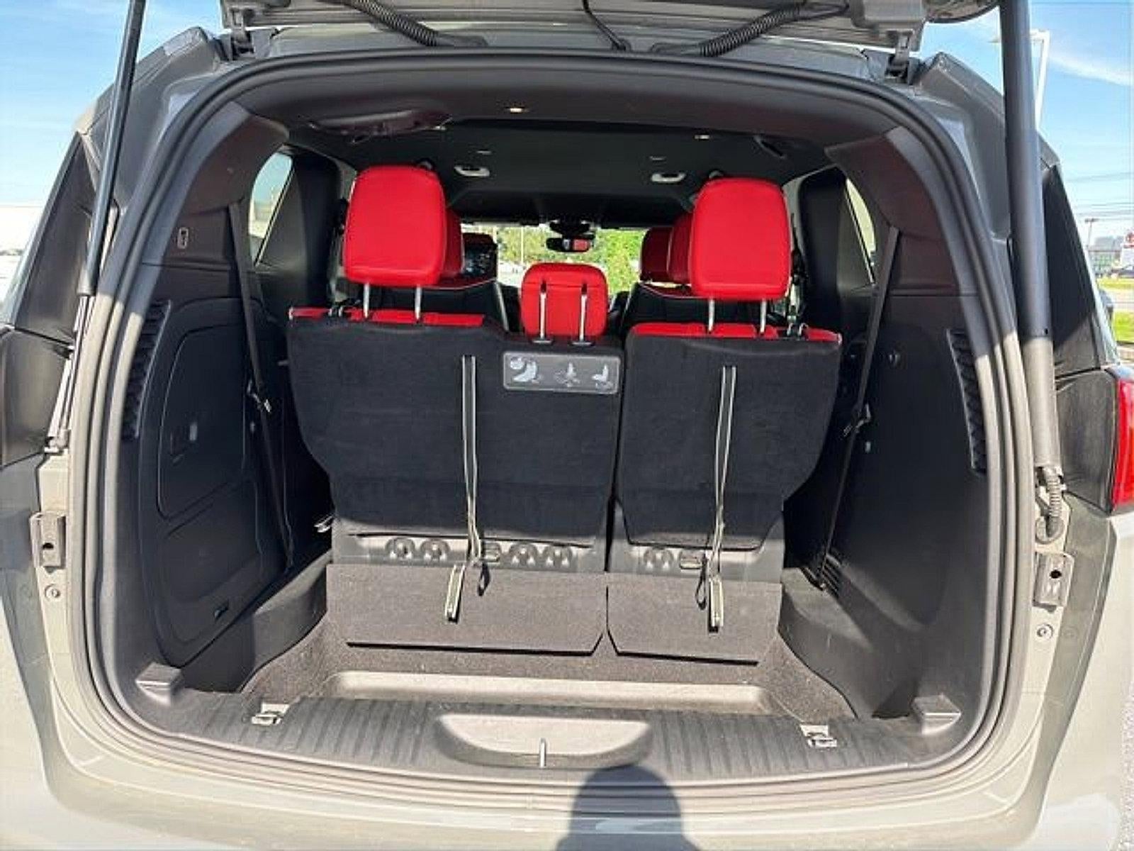 2020 Chrysler Pacifica Hybrid Red S FWD