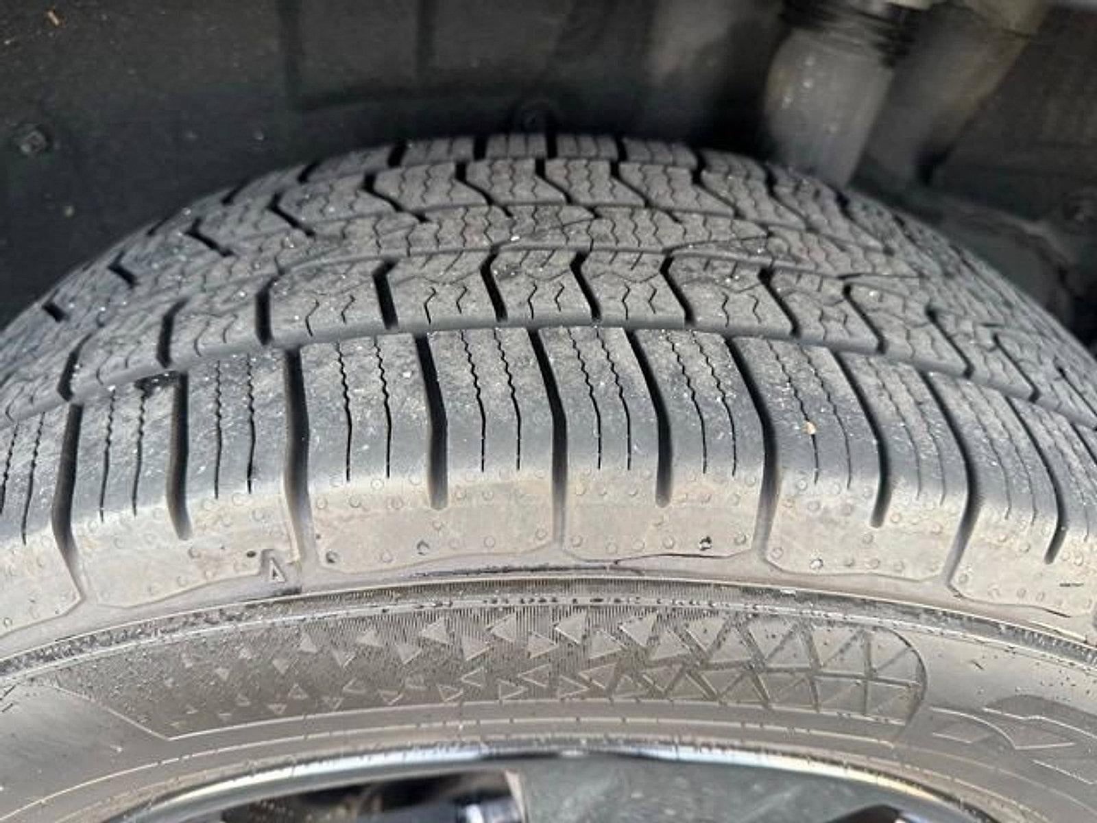 2021 Toyota RAV4 XLE AWD (Natl)