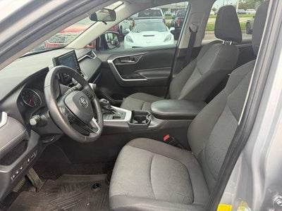 2021 Toyota RAV4 XLE AWD (Natl)