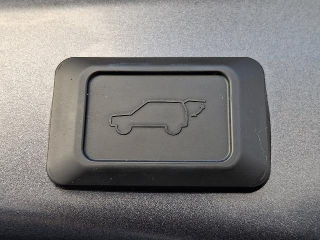 2023 Toyota RAV4 Hybrid XLE AWD (Natl)
