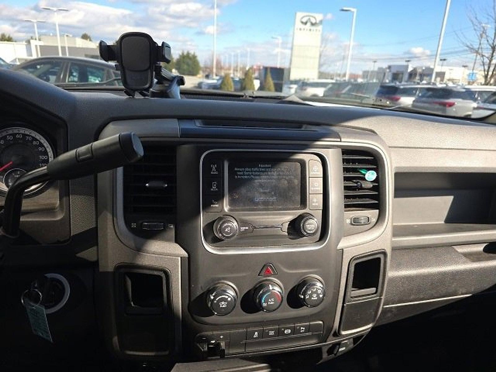 2014 RAM 2500 4WD Crew Cab 6.4 Ft Box Tradesman