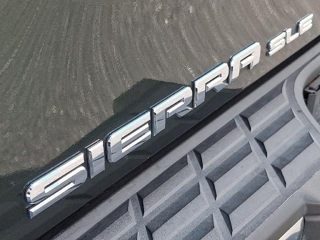 2013 GMC Sierra 1500 Crew Cab Short Box 4-Wheel Drive SLE