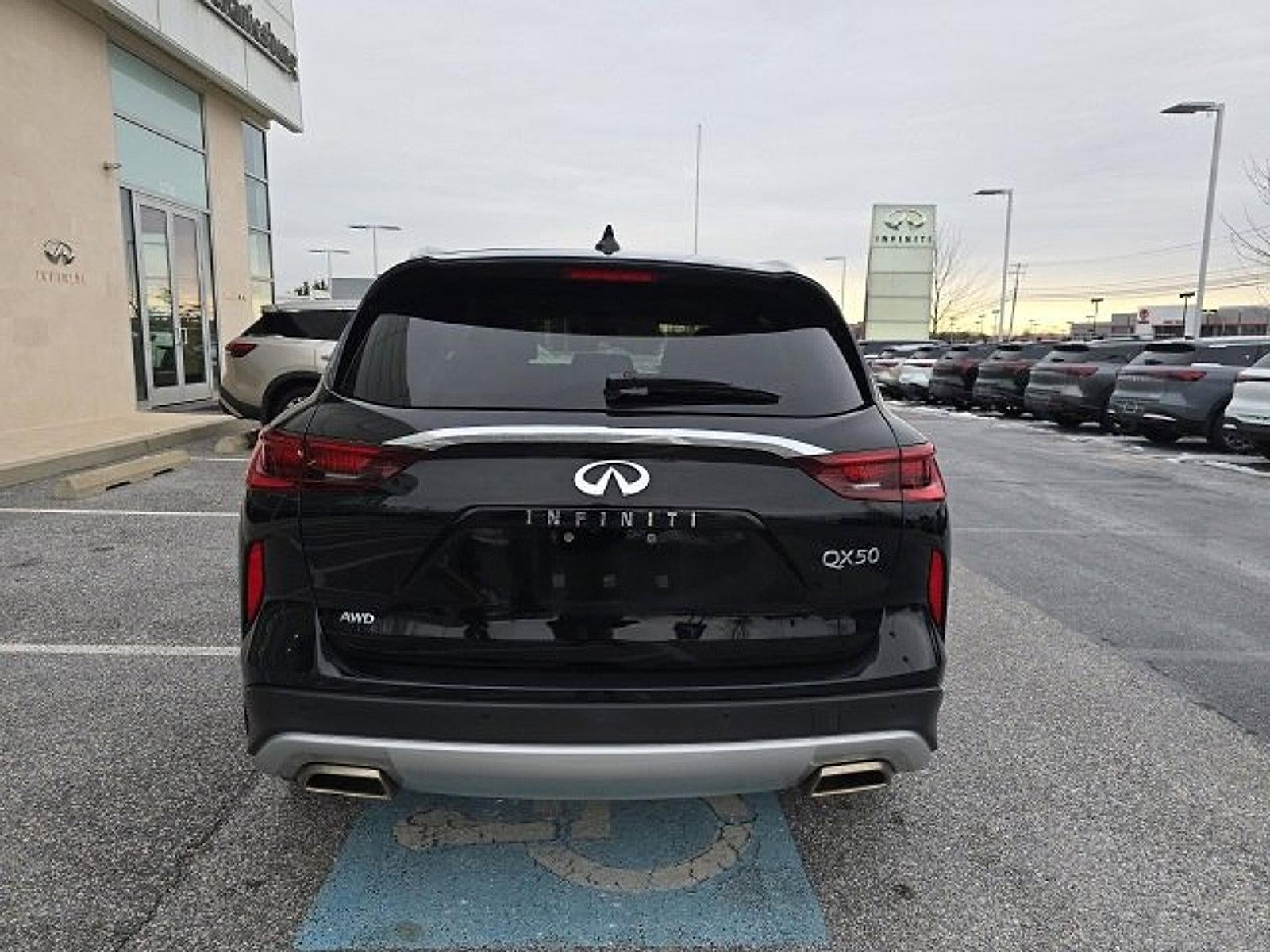 2023 INFINITI QX50 LUXE AWD