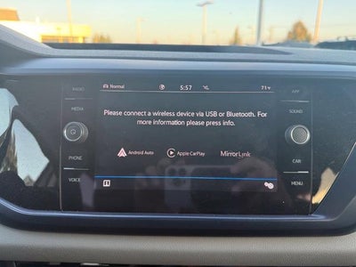2022 Volkswagen Taos SE 4MOTION