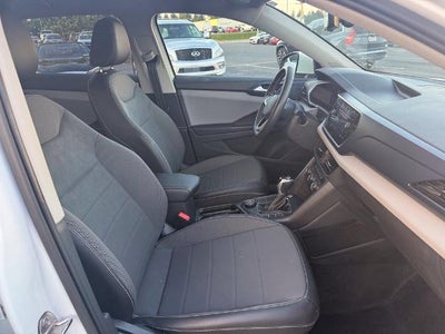 2022 Volkswagen Taos SE 4MOTION