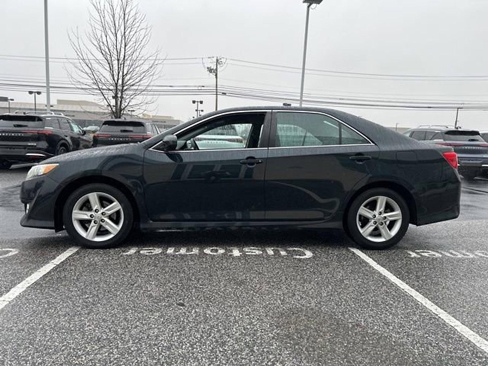 2014 Toyota Camry 4dr Sdn I4 Auto L (Natl) *Ltd Avail*