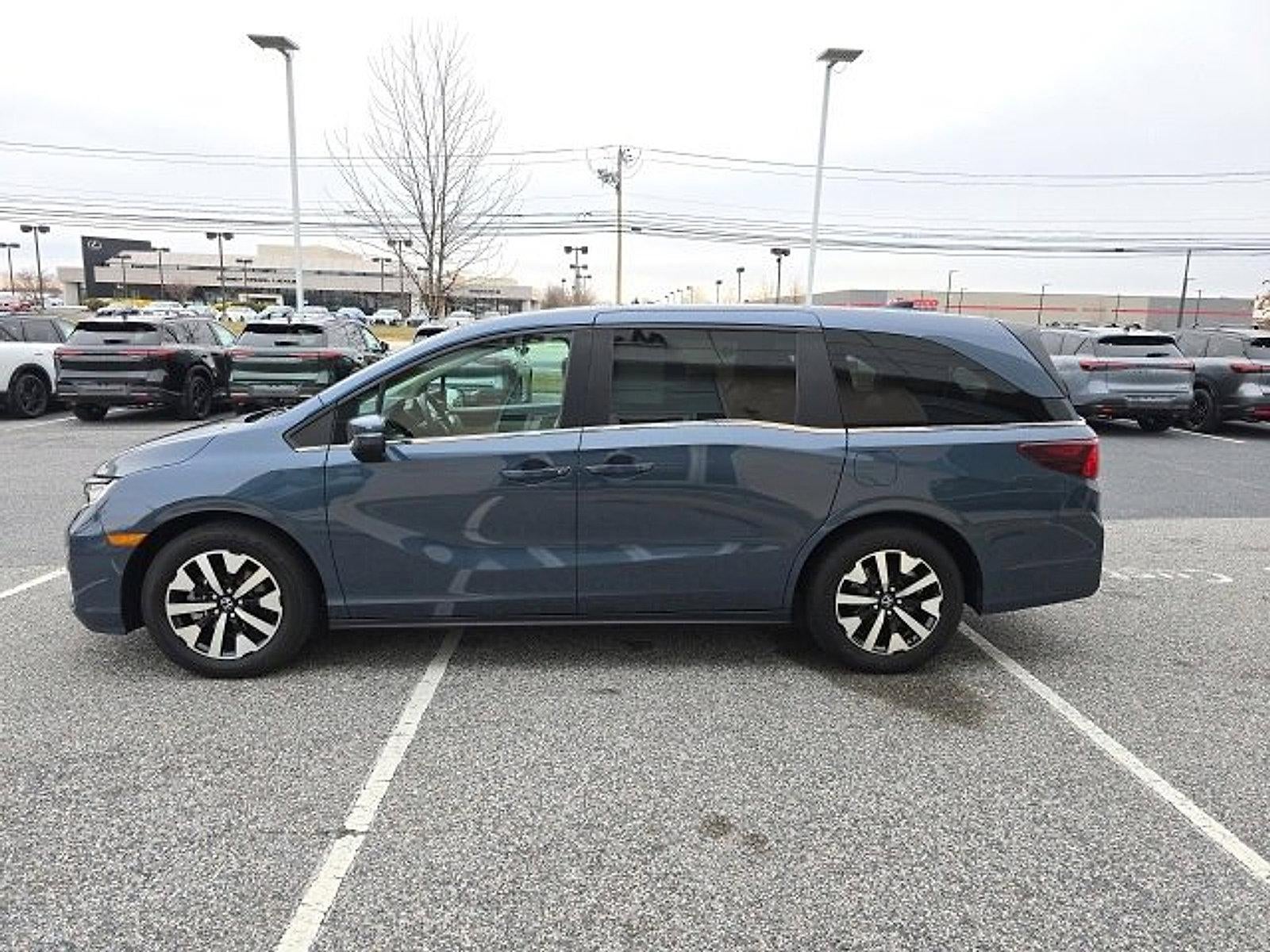 2025 Honda Odyssey EX-L Auto