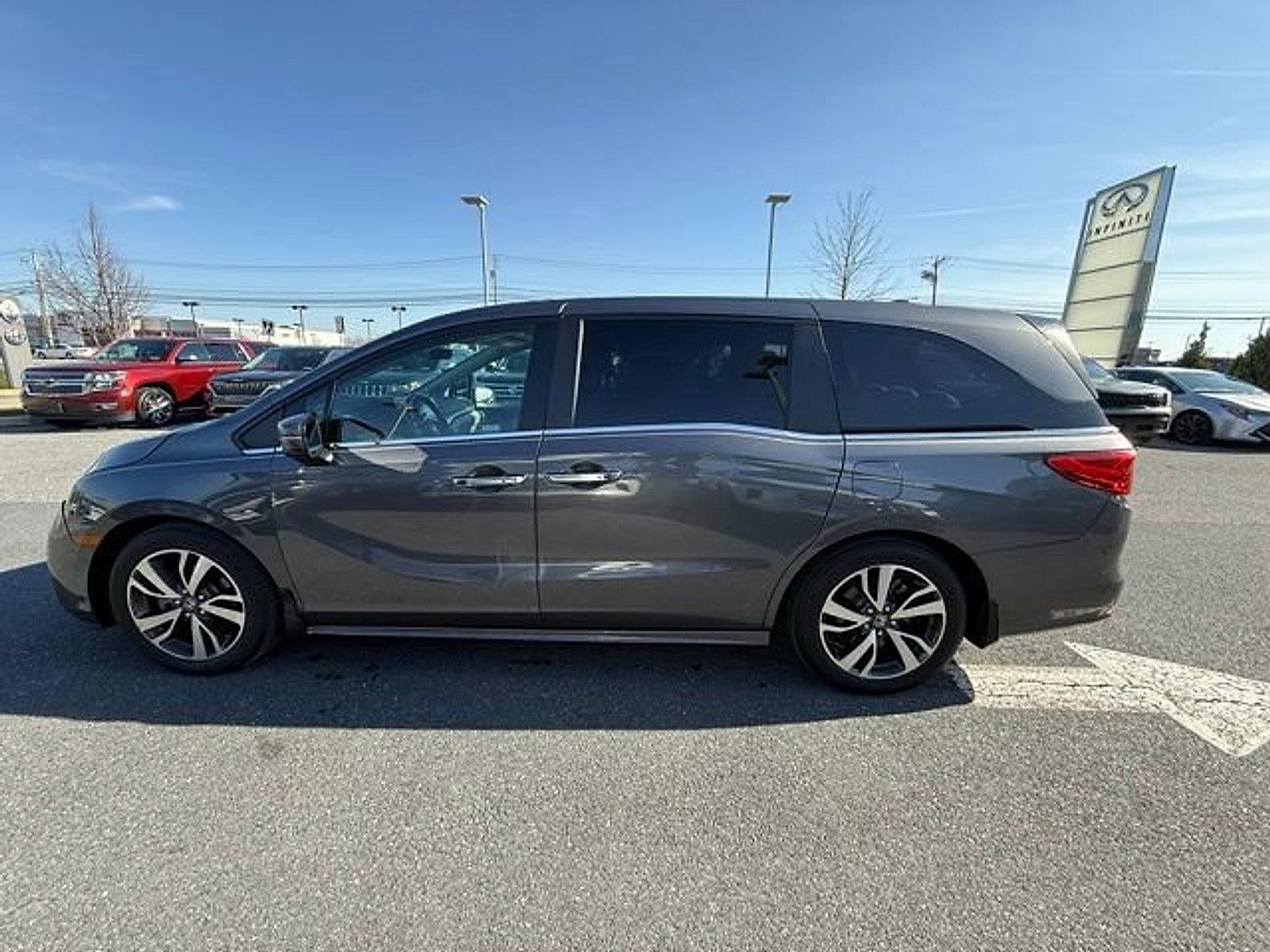 2023 Honda Odyssey Touring Auto