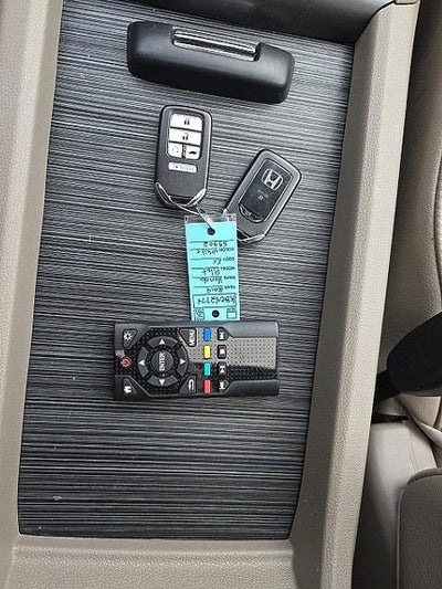 2019 Honda Pilot EX-L w/Navi & RES AWD