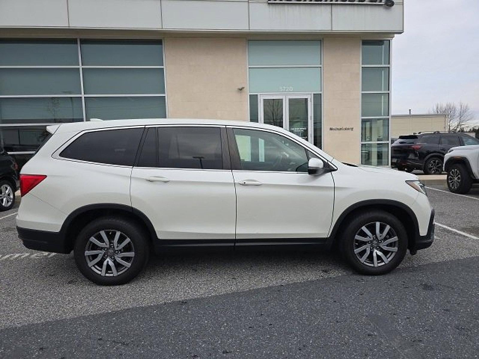 2019 Honda Pilot EX-L w/Navi & RES AWD