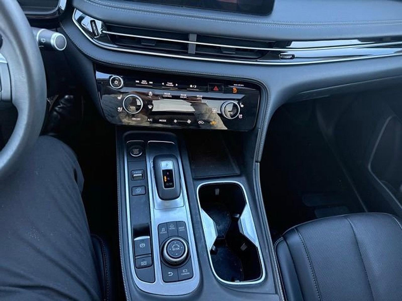 2025 INFINITI QX60 LUXE AWD