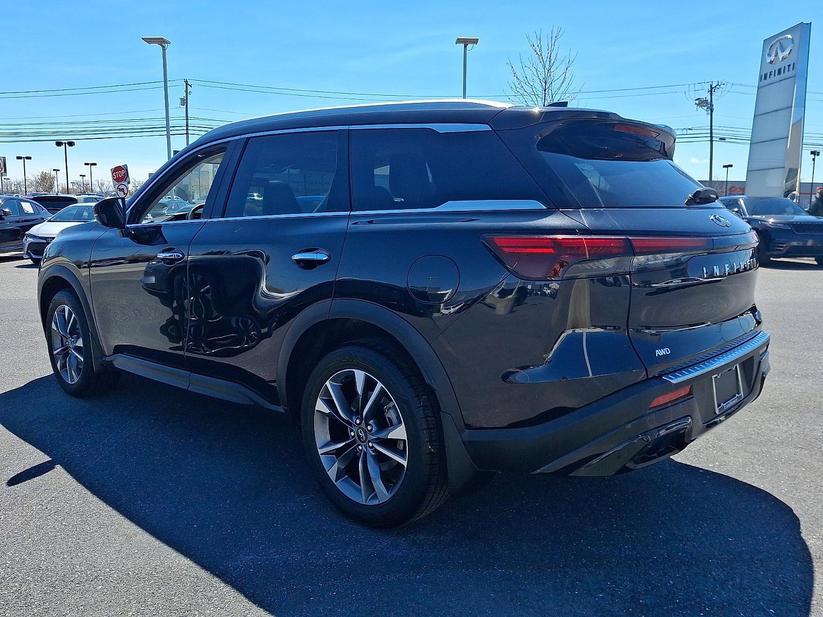 2023 INFINITI QX60 LUXE AWD