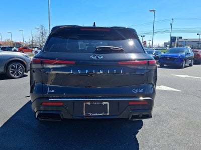 2023 INFINITI QX60 LUXE AWD