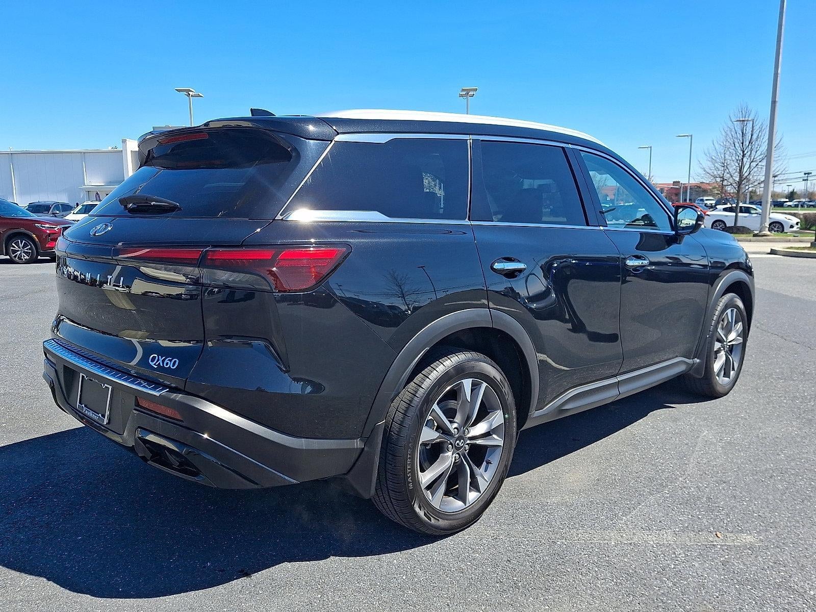 2023 INFINITI QX60 LUXE AWD