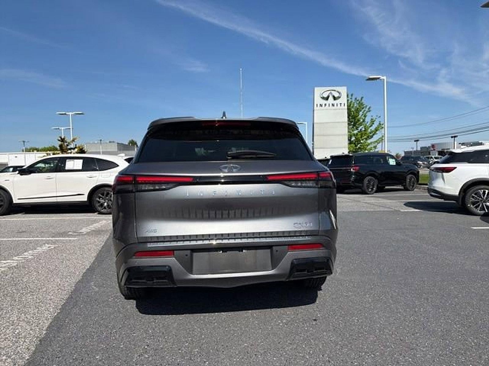 2023 INFINITI QX60 LUXE AWD