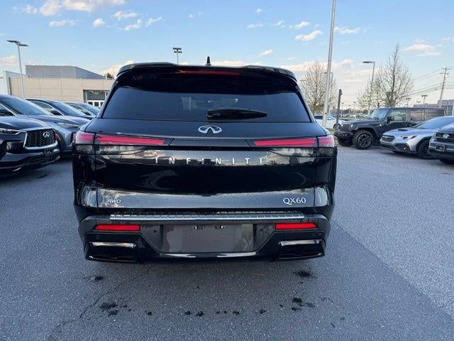 2023 INFINITI QX60 LUXE AWD