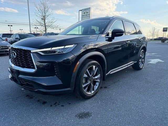 2023 INFINITI QX60 LUXE AWD