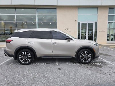 2023 INFINITI QX60 LUXE AWD