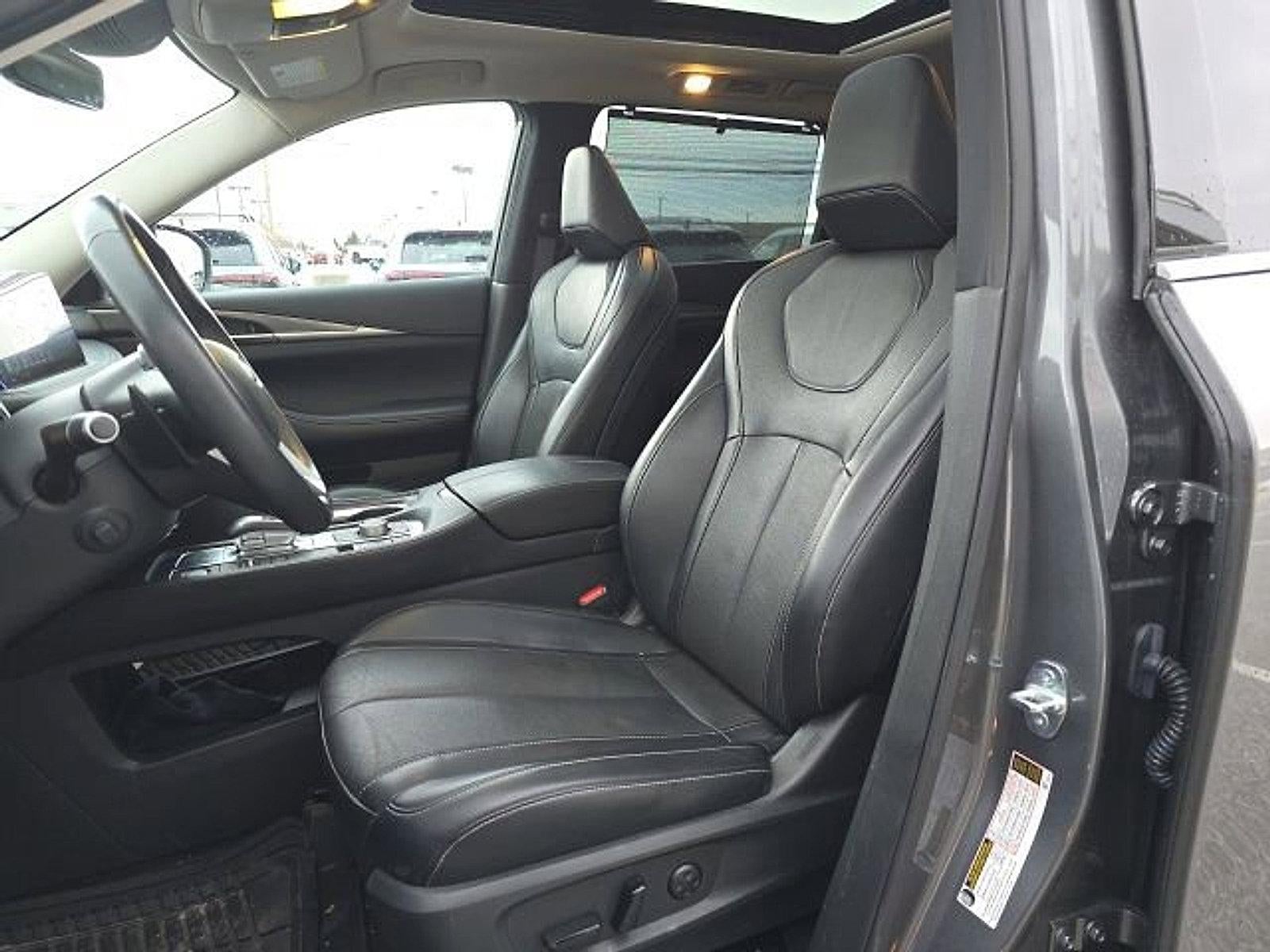 2023 INFINITI QX60 LUXE AWD