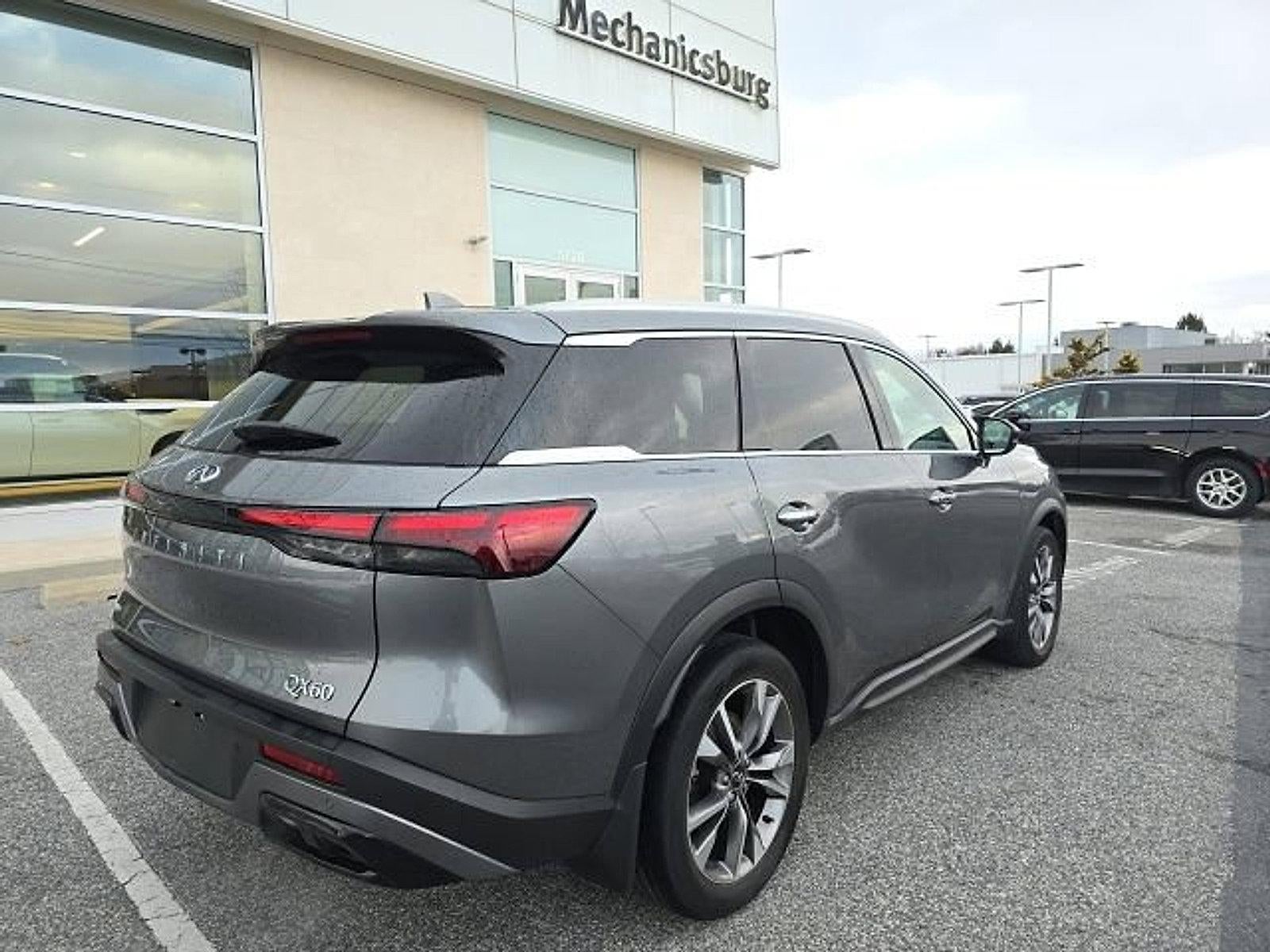 2023 INFINITI QX60 LUXE AWD