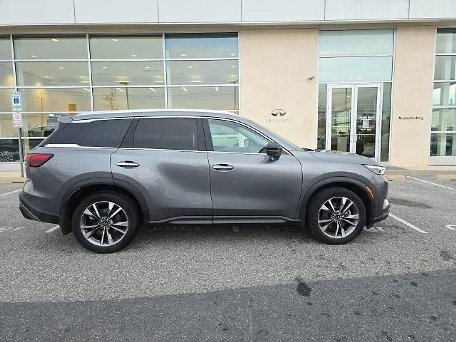 2023 INFINITI QX60 LUXE AWD