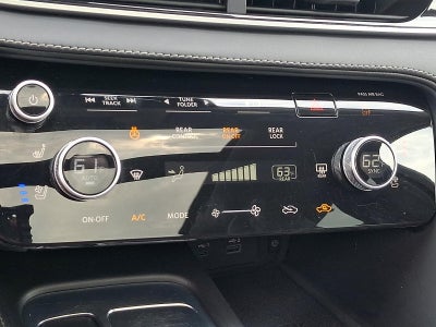 2023 INFINITI QX60 LUXE AWD