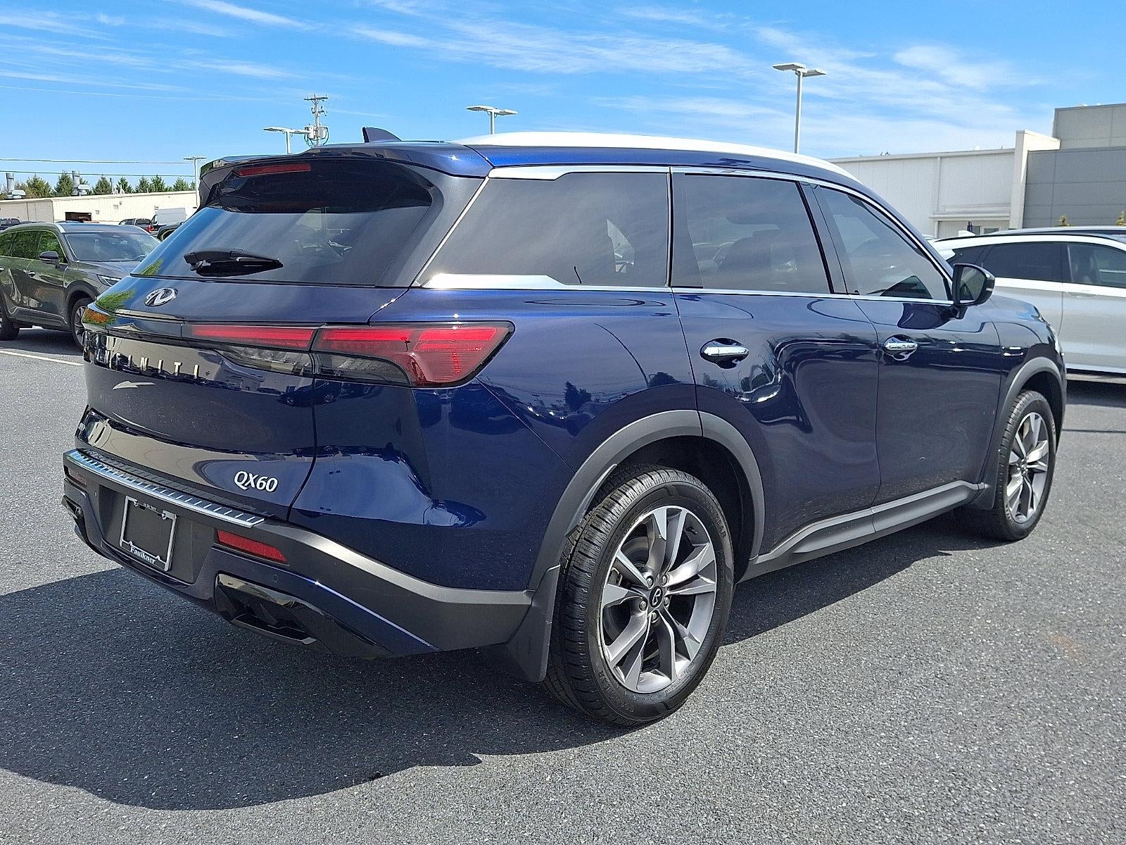 2023 INFINITI QX60 LUXE AWD