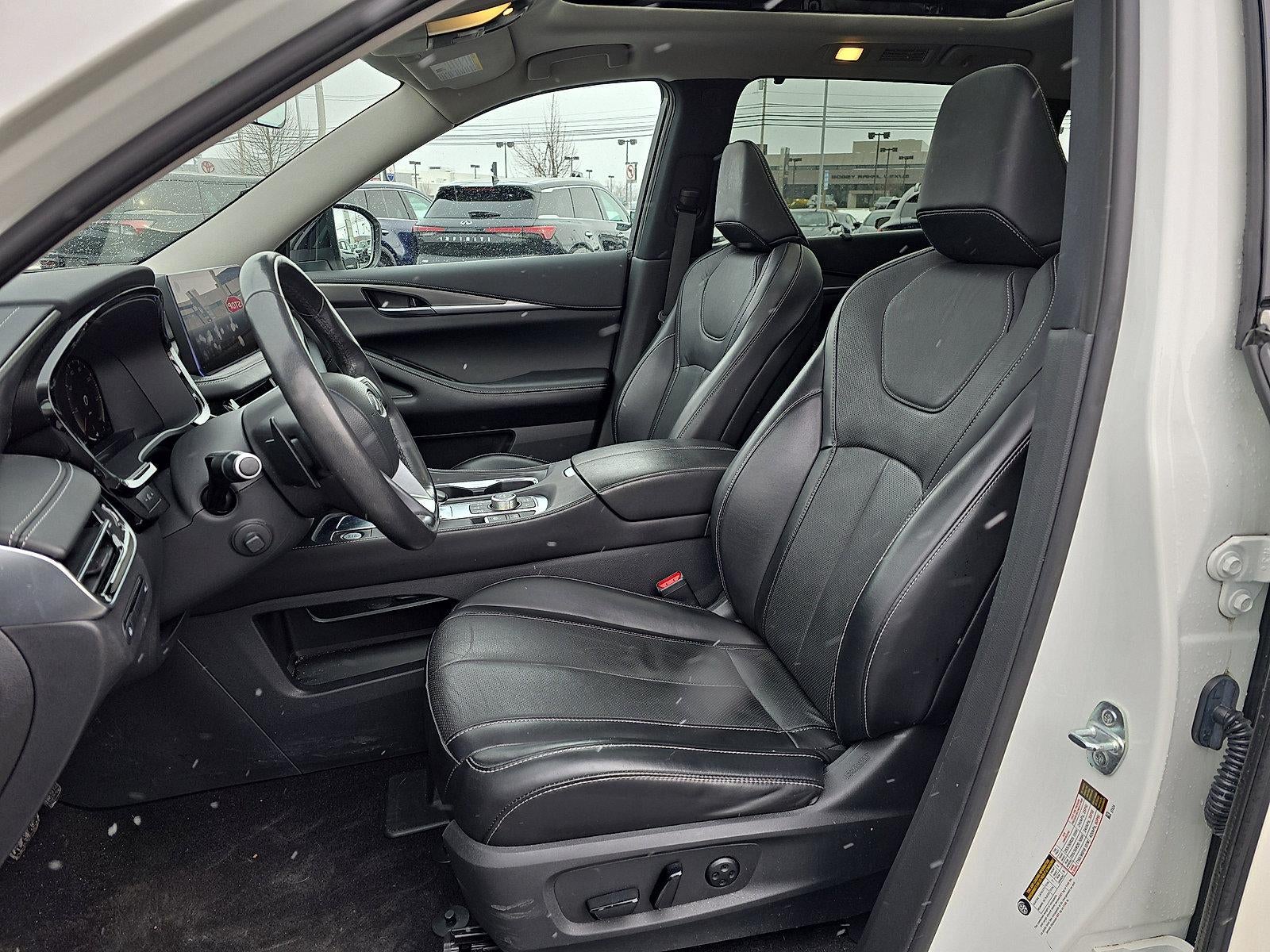 2023 INFINITI QX60 LUXE AWD