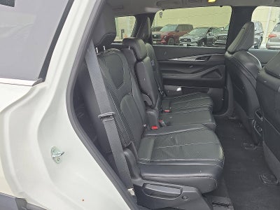 2023 INFINITI QX60 LUXE AWD