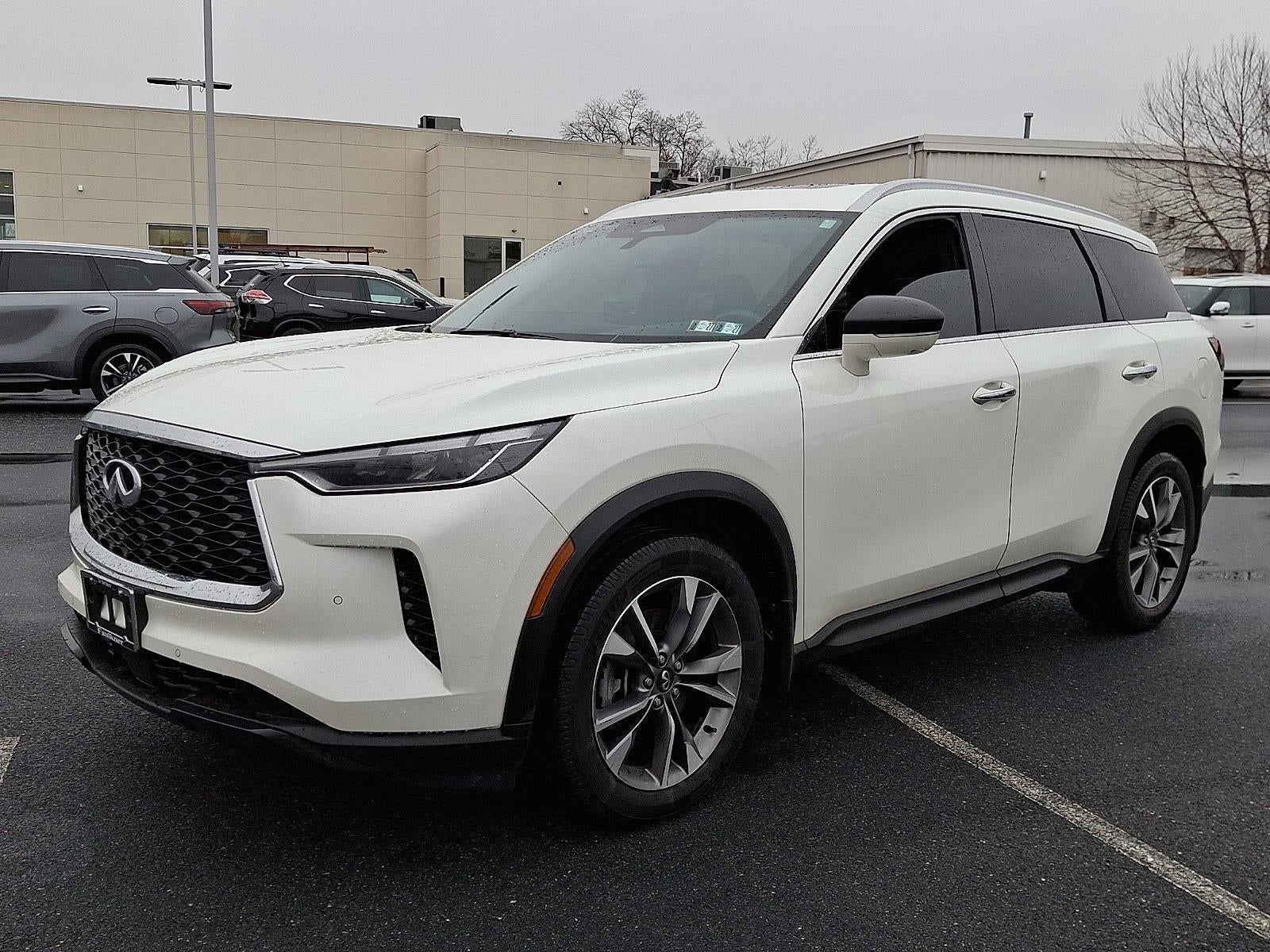 2023 INFINITI QX60 LUXE AWD