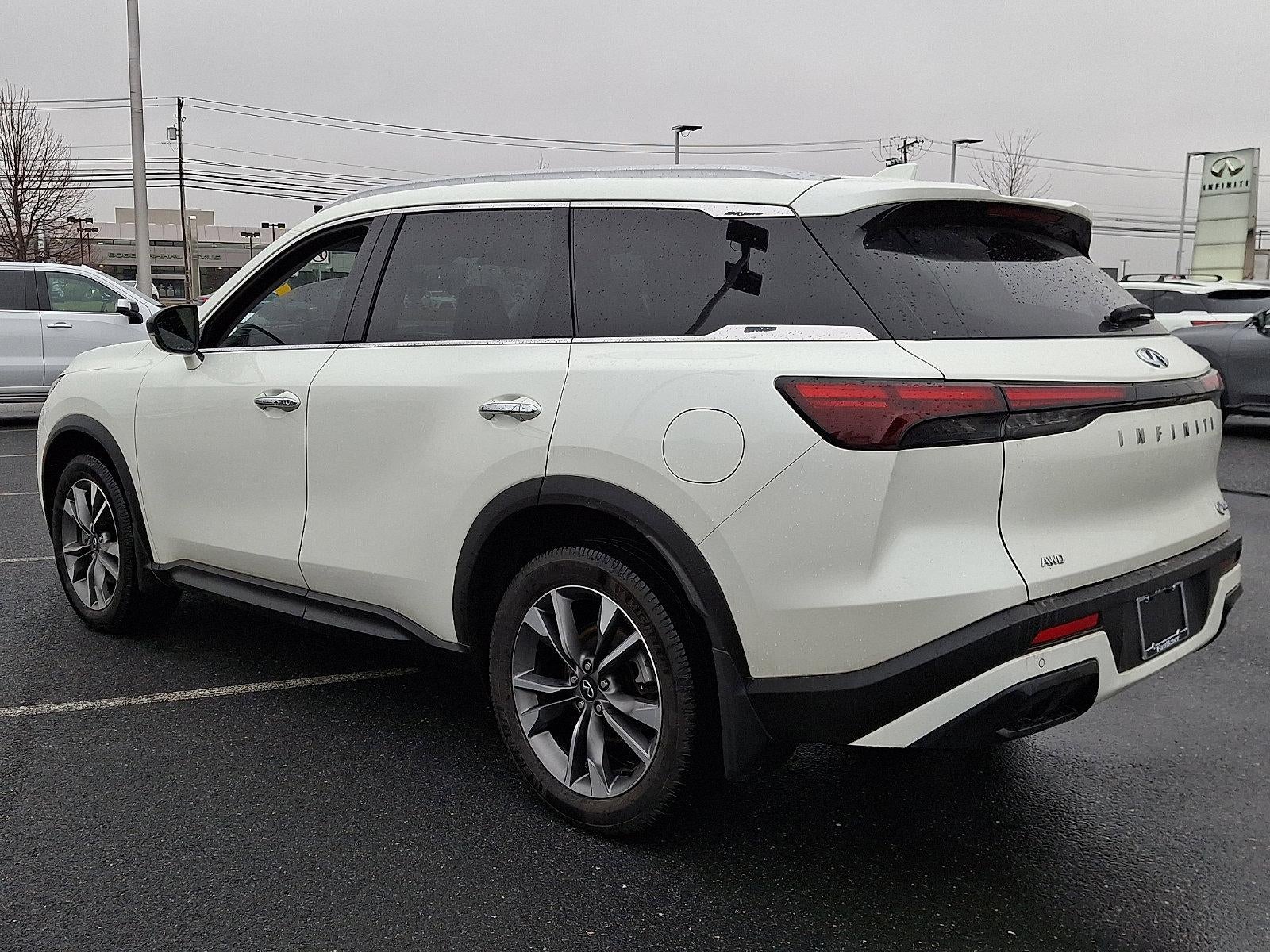 2023 INFINITI QX60 LUXE AWD