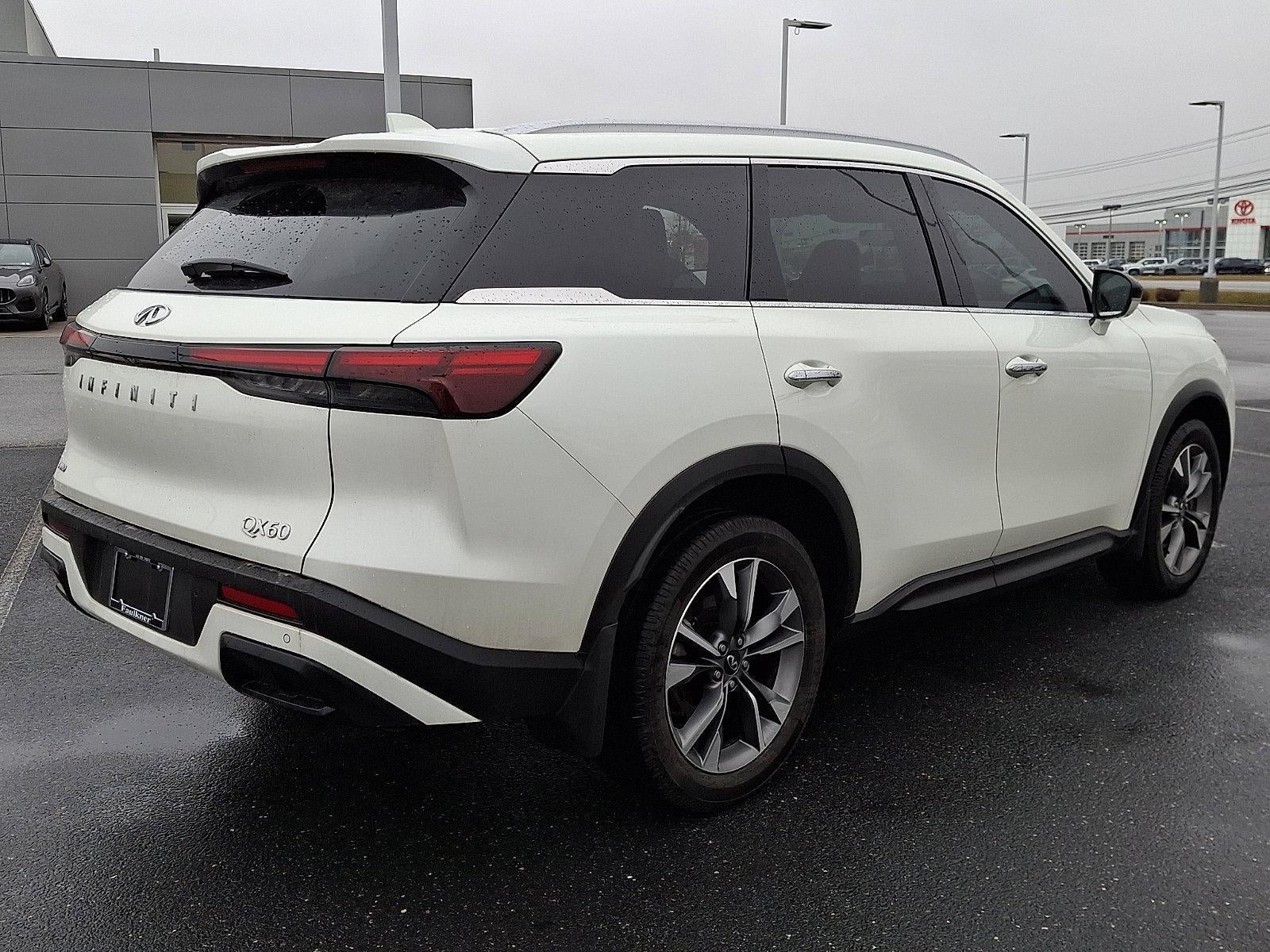 2023 INFINITI QX60 LUXE AWD