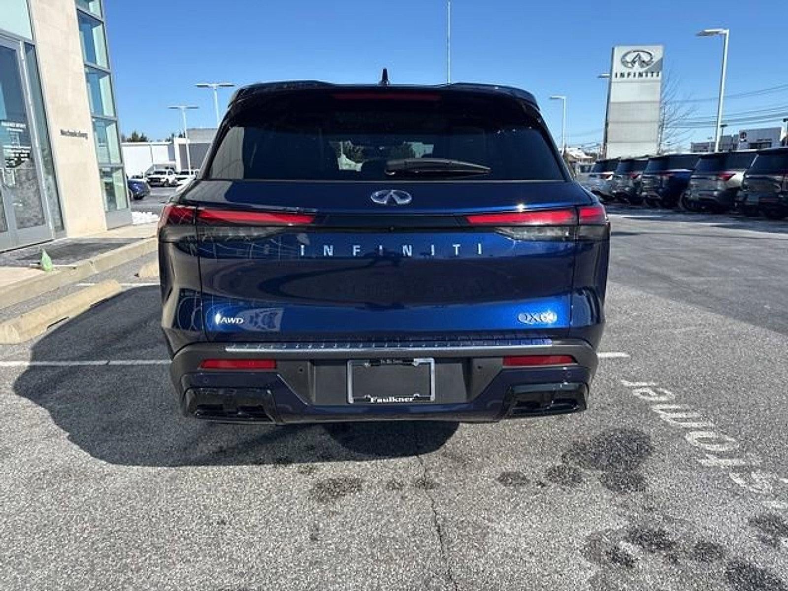 2023 INFINITI QX60 LUXE AWD