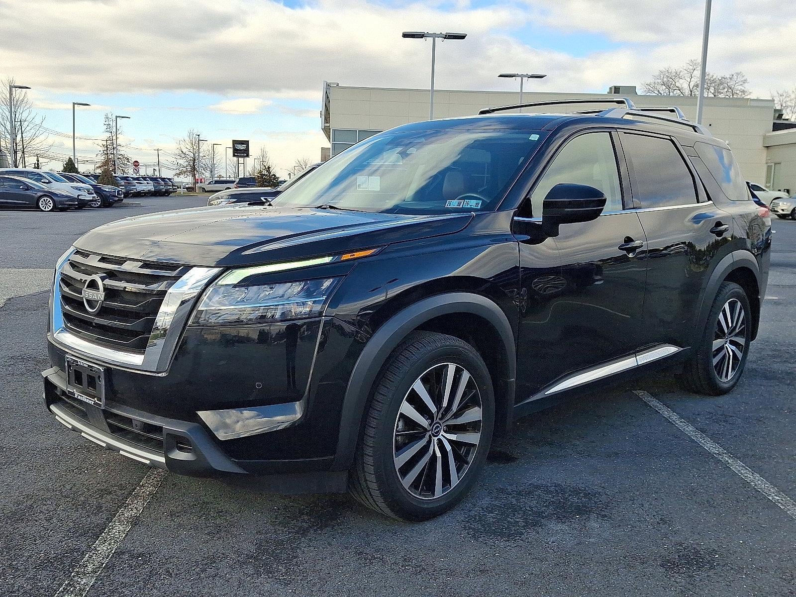 2023 Nissan Pathfinder Platinum 4WD