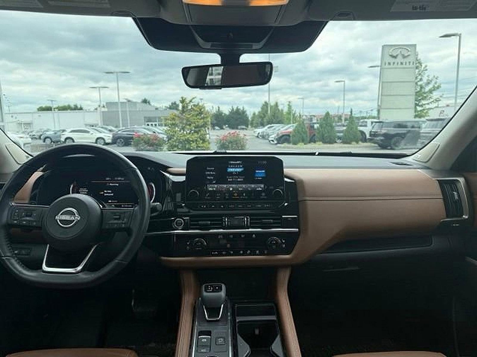 2023 Nissan Pathfinder Platinum 4WD
