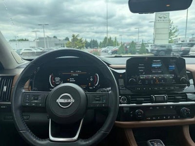 2023 Nissan Pathfinder Platinum 4WD