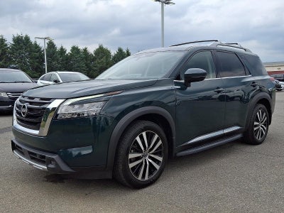 2023 Nissan Pathfinder Platinum 4WD
