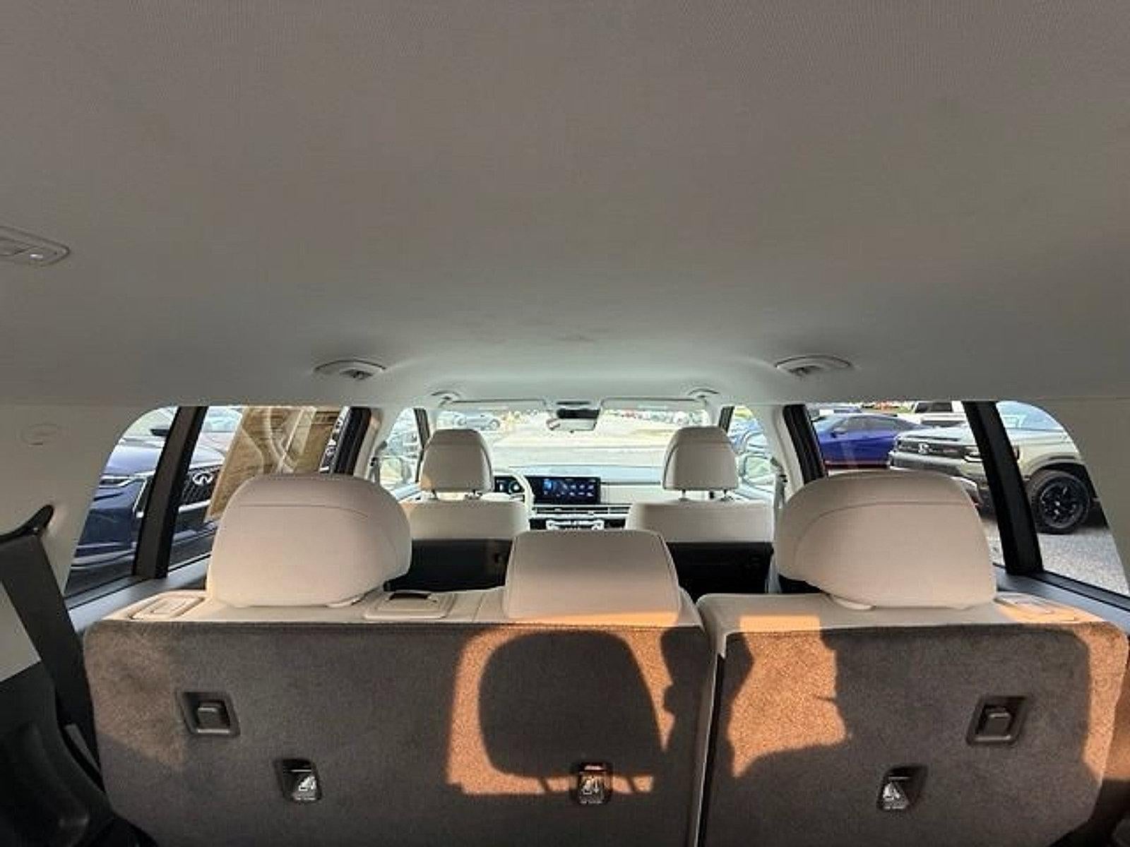2025 Hyundai SANTA FE SE AWD