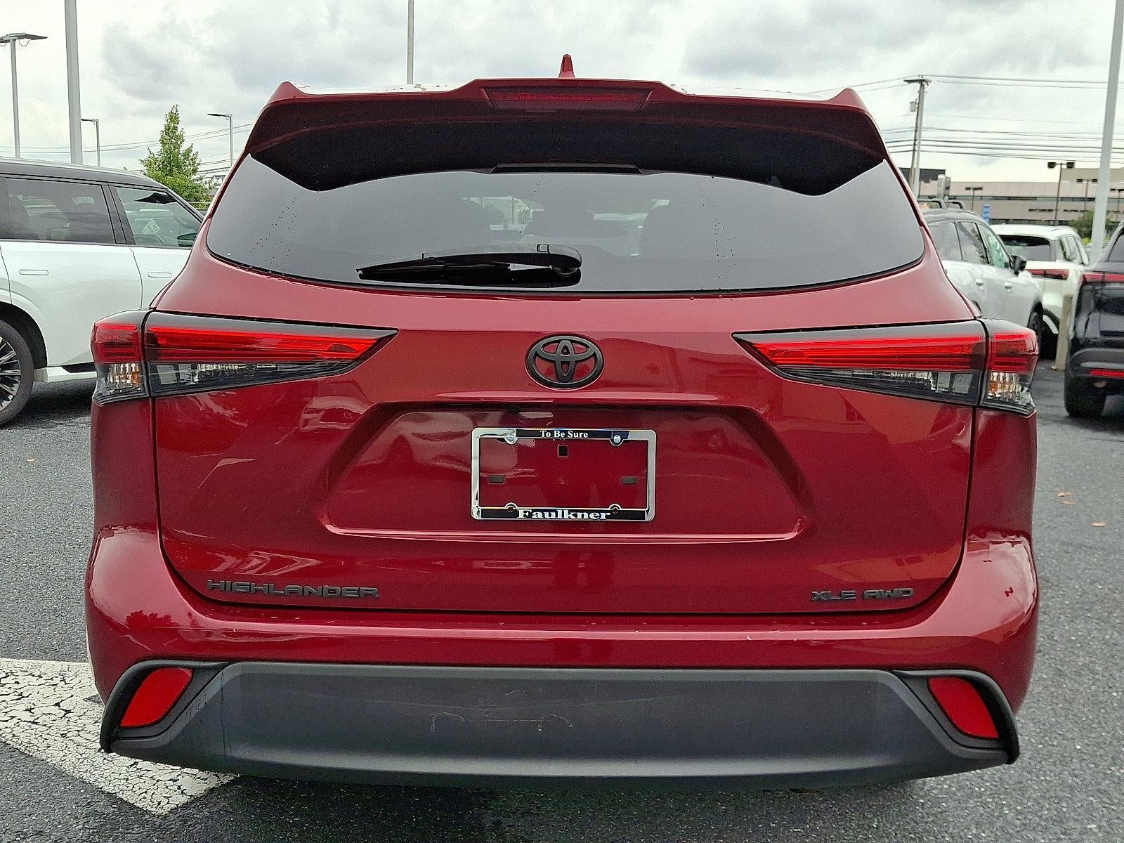 2021 Toyota Highlander XLE AWD (Natl)