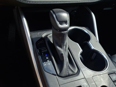 2025 Toyota Highlander XLE AWD (Natl)