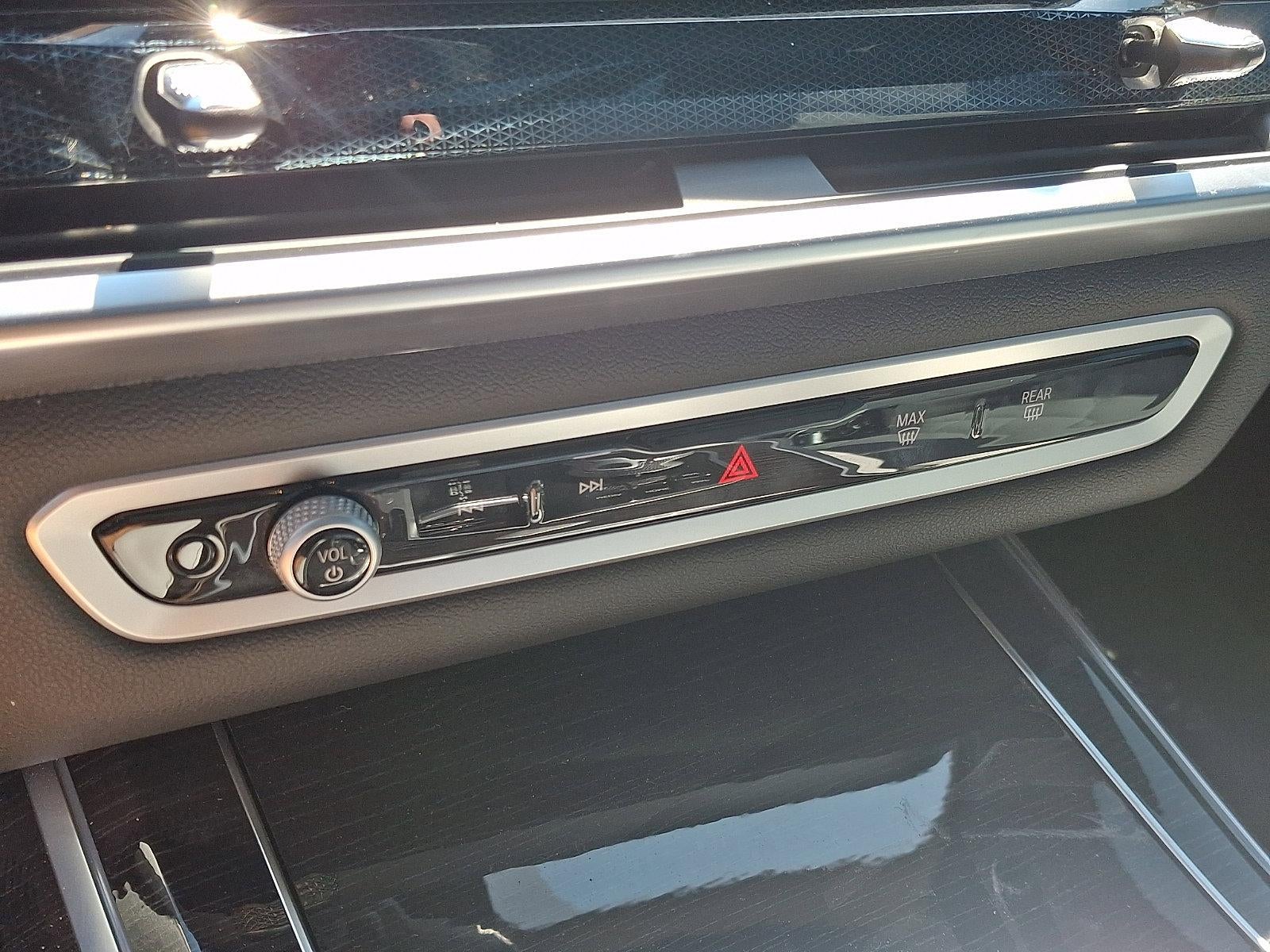 2026 BMW X7 xDrive40i Sports Activity Vehicle