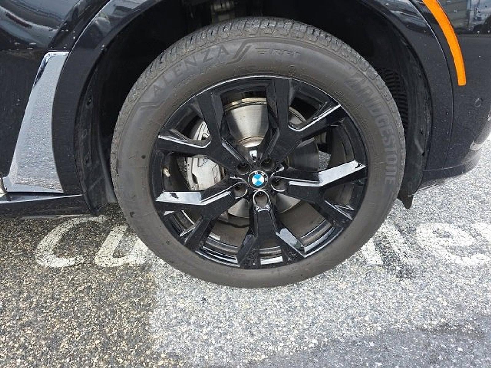 2026 BMW X7 xDrive40i Sports Activity Vehicle