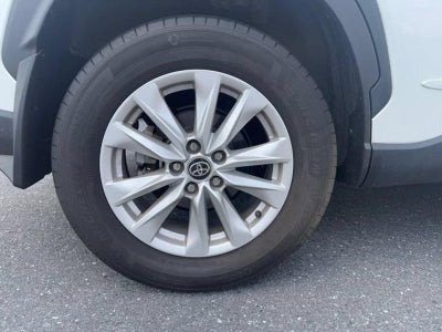 2023 Toyota Corolla Cross LE 4WD (Natl)